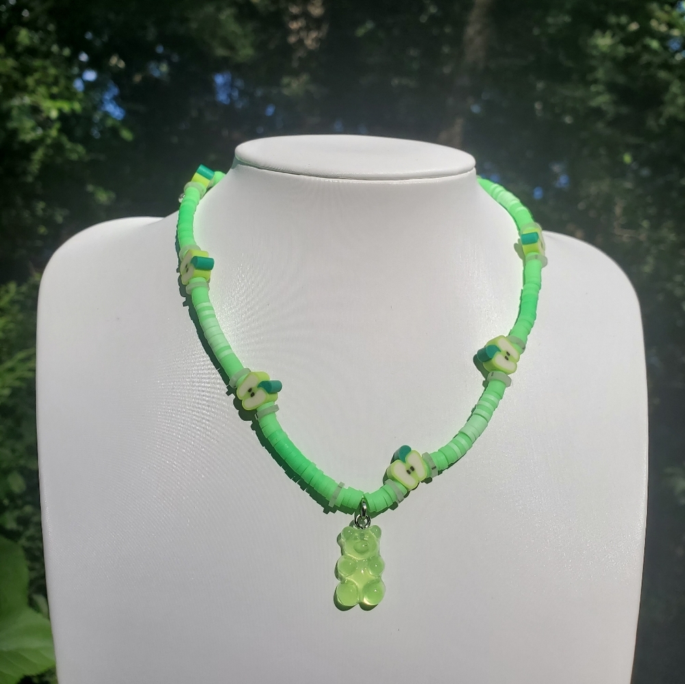 Lime apple gummy necklace kids